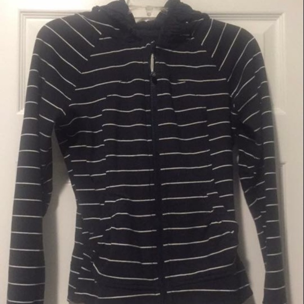 Lululemon Moment Jacket